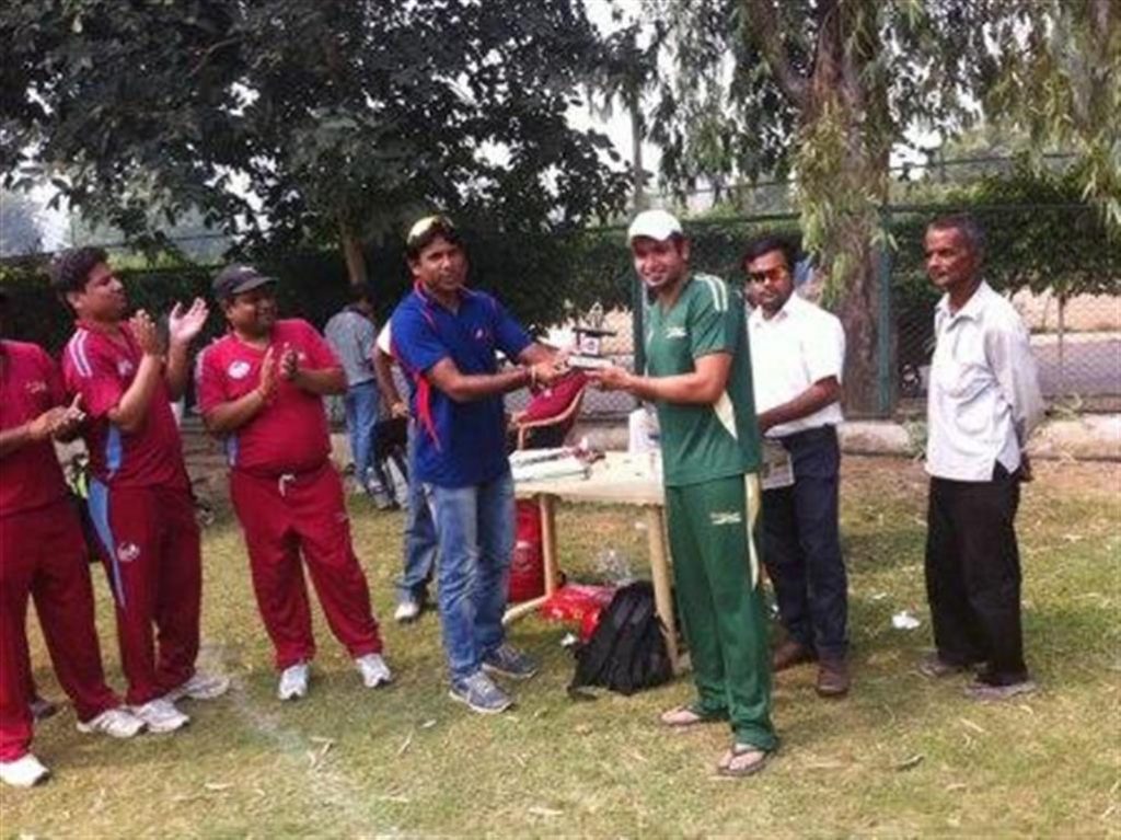 SSR cricket team 2013