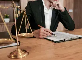 Delhi High Court Refers Conflicting Territorial Jurisdiction